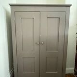 Kids wardrobe
