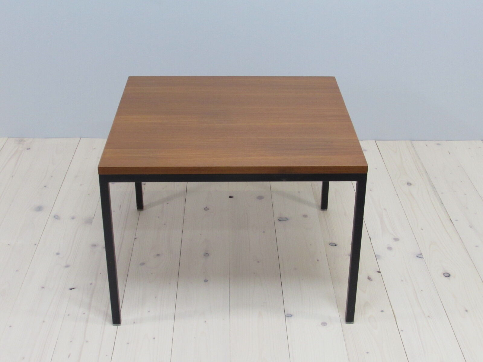 Teak side table - Läsko Studioform International - 1960s