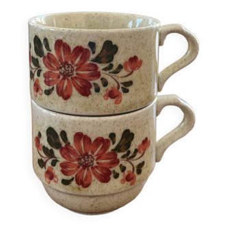 Cina cup made in Italy burgundy flowers