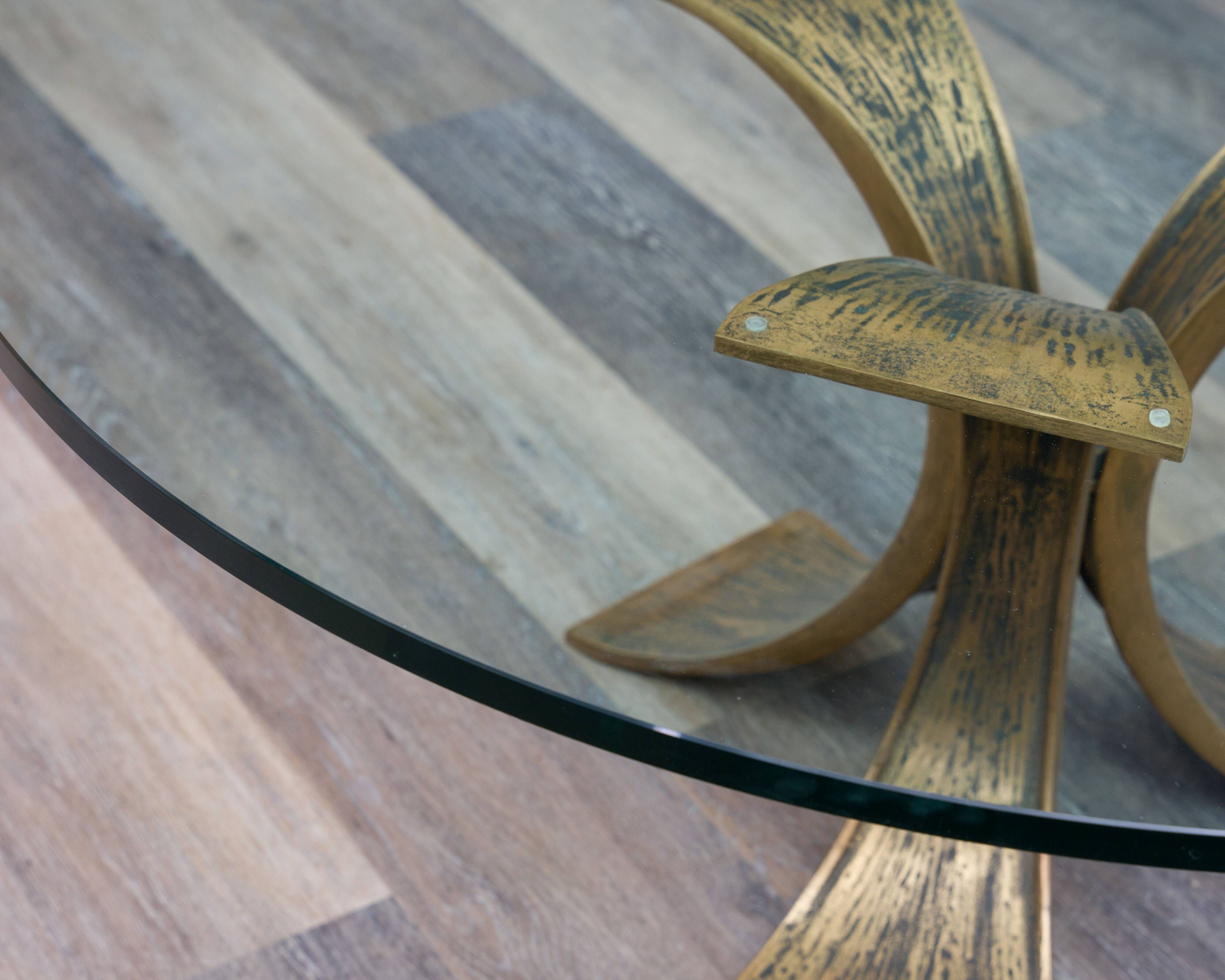Glass coffee table, 80s design, Luciano Frigerio. Brutalist design