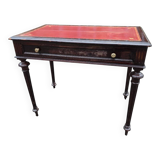 Bureau plat en acajou du XXe