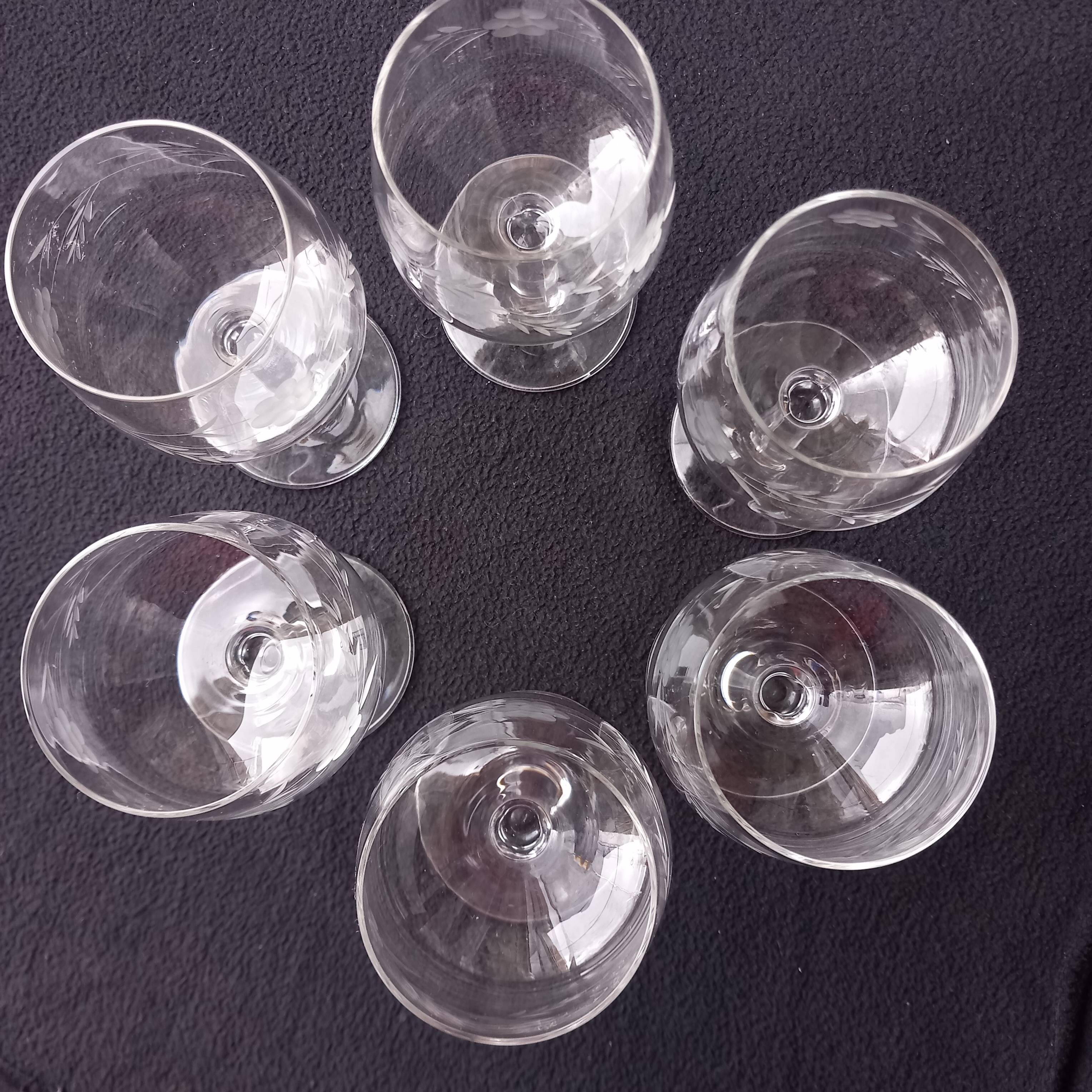 6 engraved crystal wine glasses