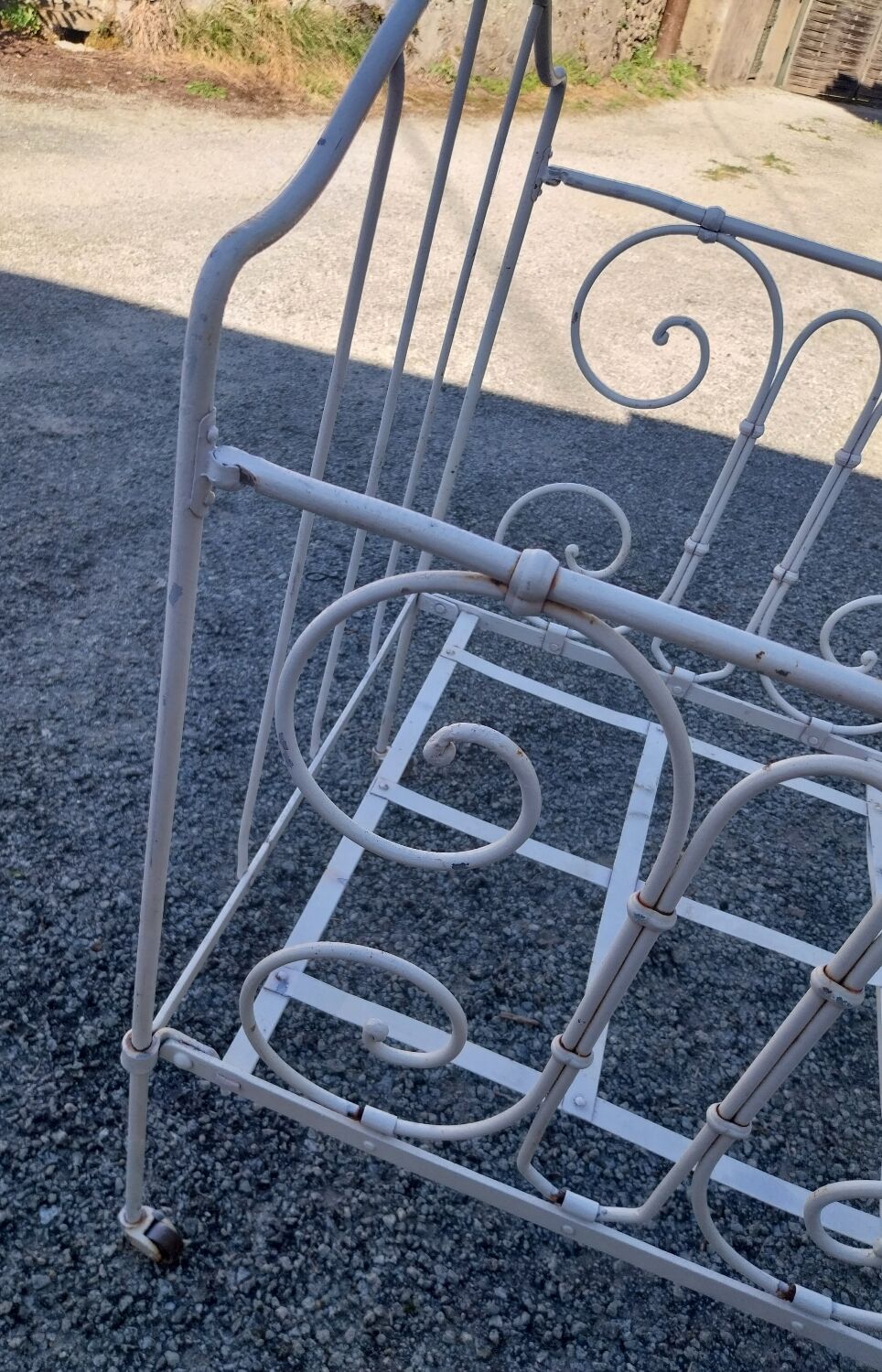 Wrought iron sofa bed