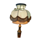 Classic English-style lamp