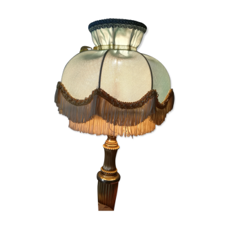 Classic English-style lamp