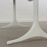 Extendable pedestal dining table by George Nelson for Herman Miller