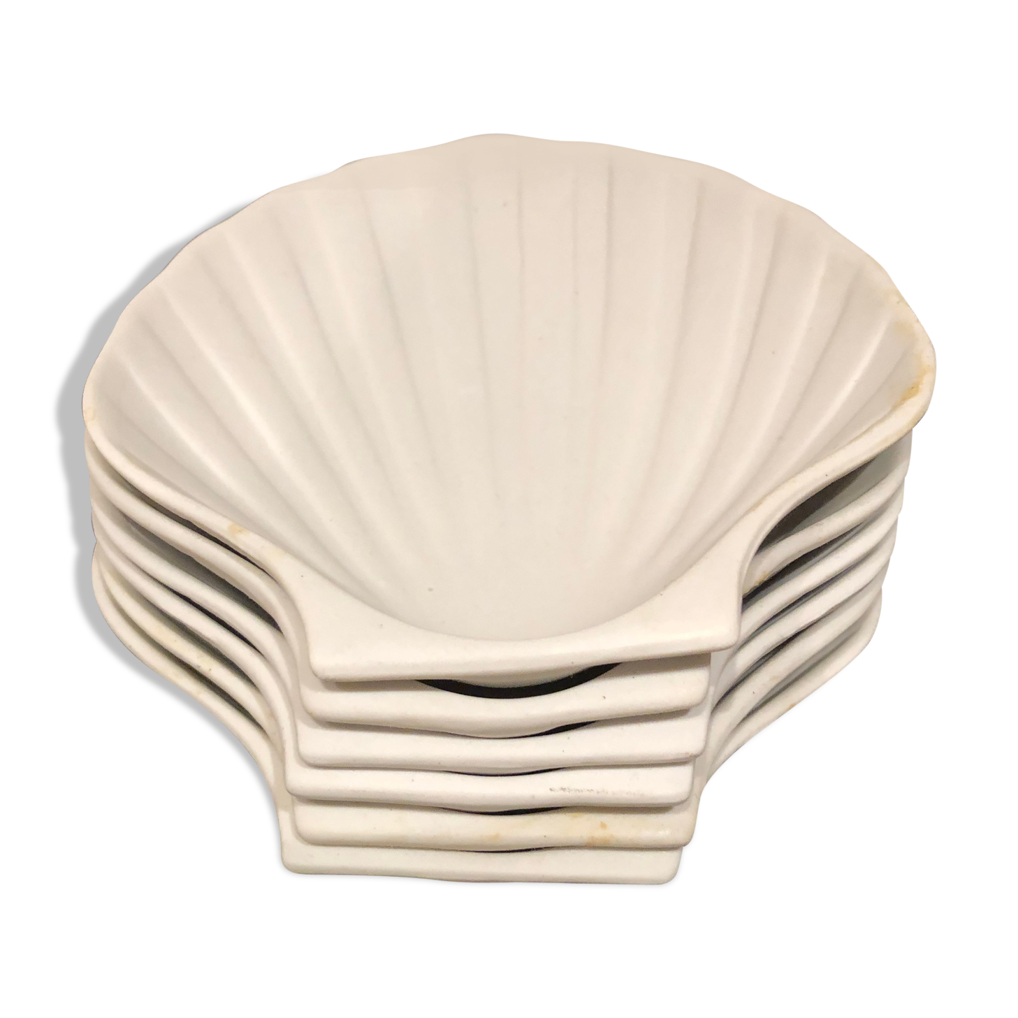 Set of 6 ceramic shells