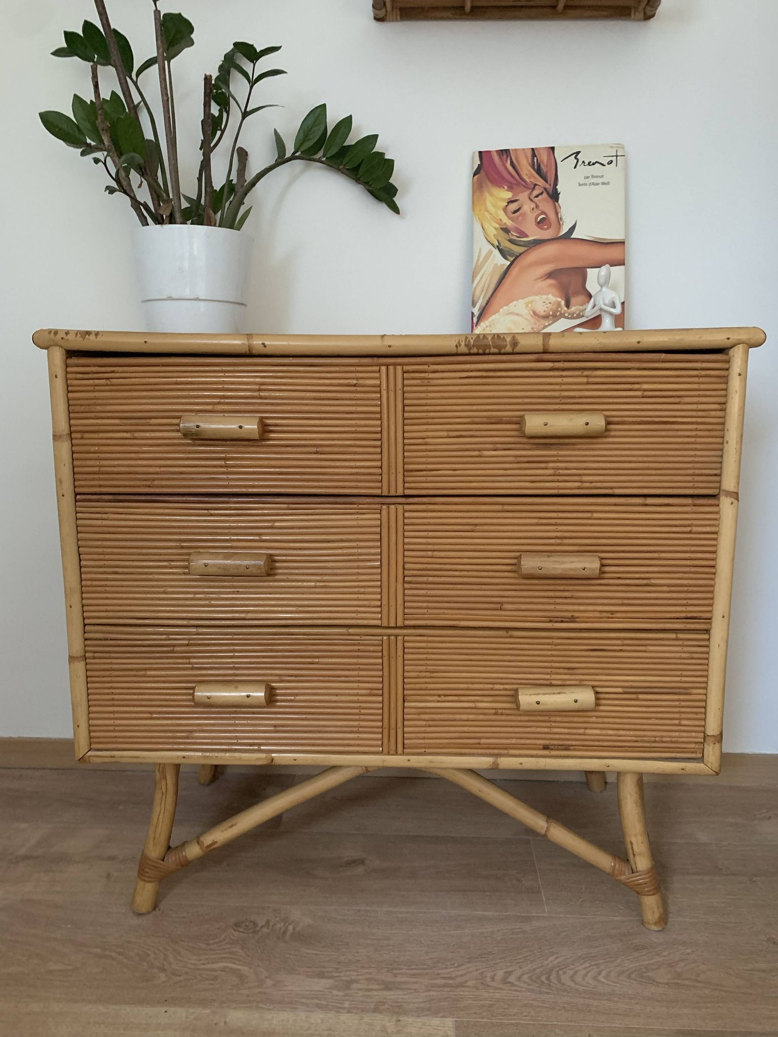 3-drawer rattan/bamboo chest of drawers attributed to Adrien Audoux and Frida Minnet. Circa 1950