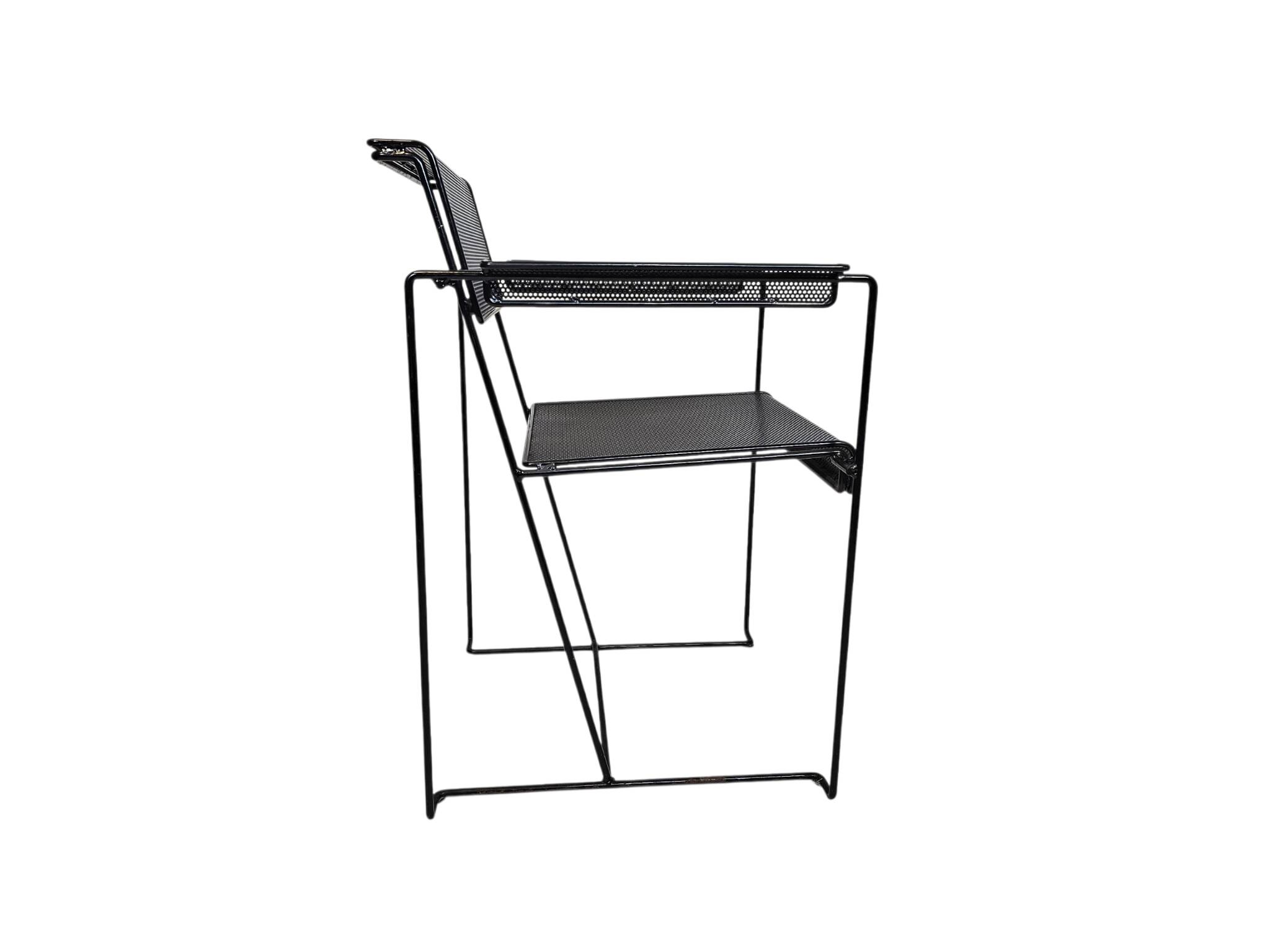Style Pilastro - Postmoderne - (2) chaises - acier perforé - design néerlandais