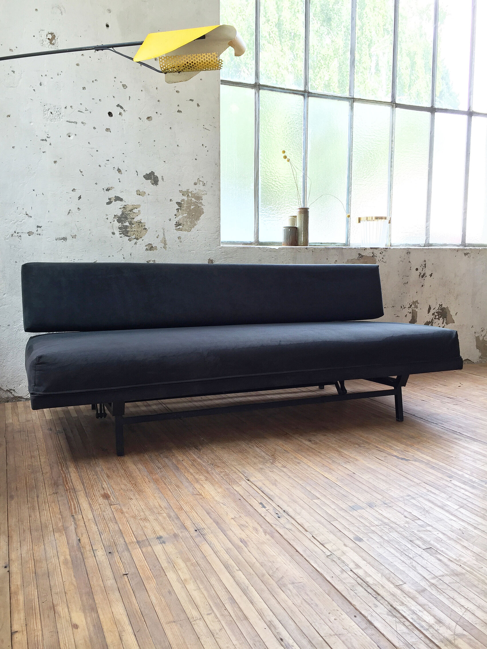 André Simard bench sofa for Airborne