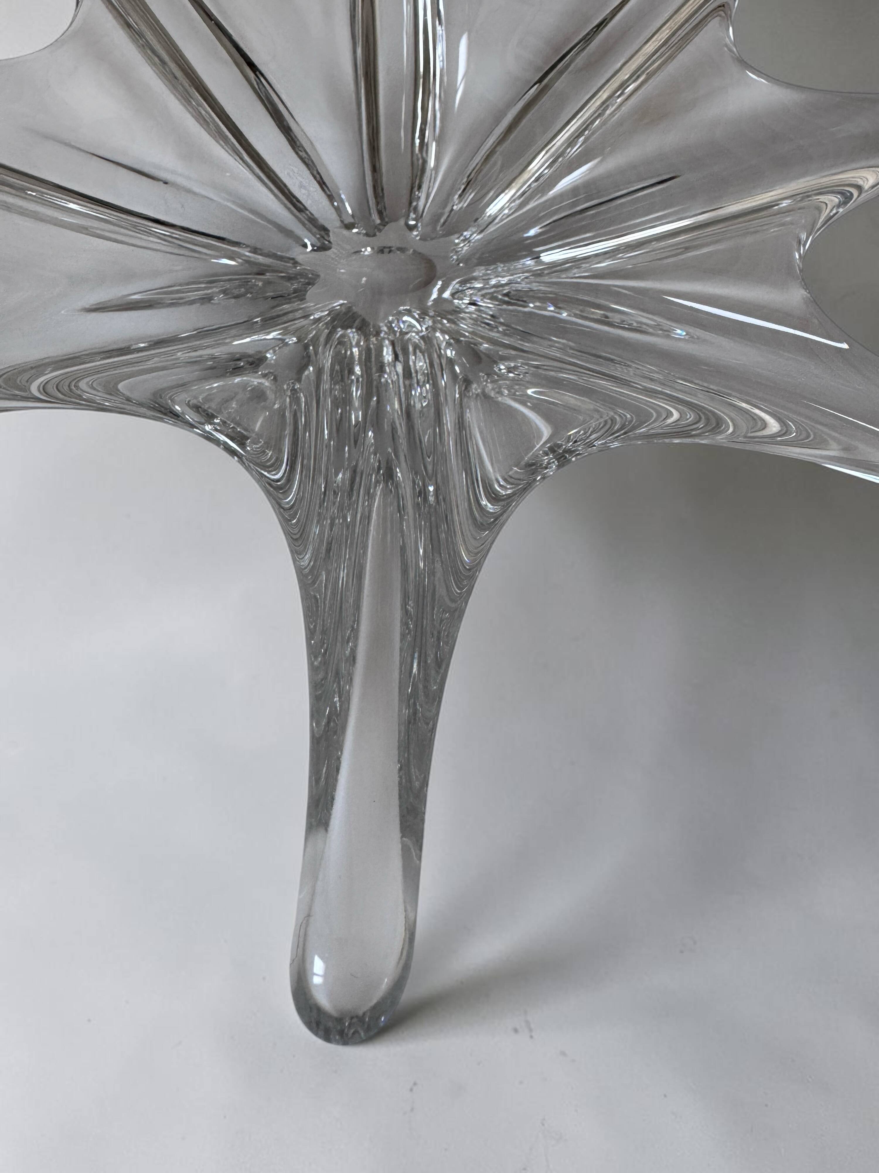 Baccarat crystal star coupe 40cm — perfect condition, authentic mark