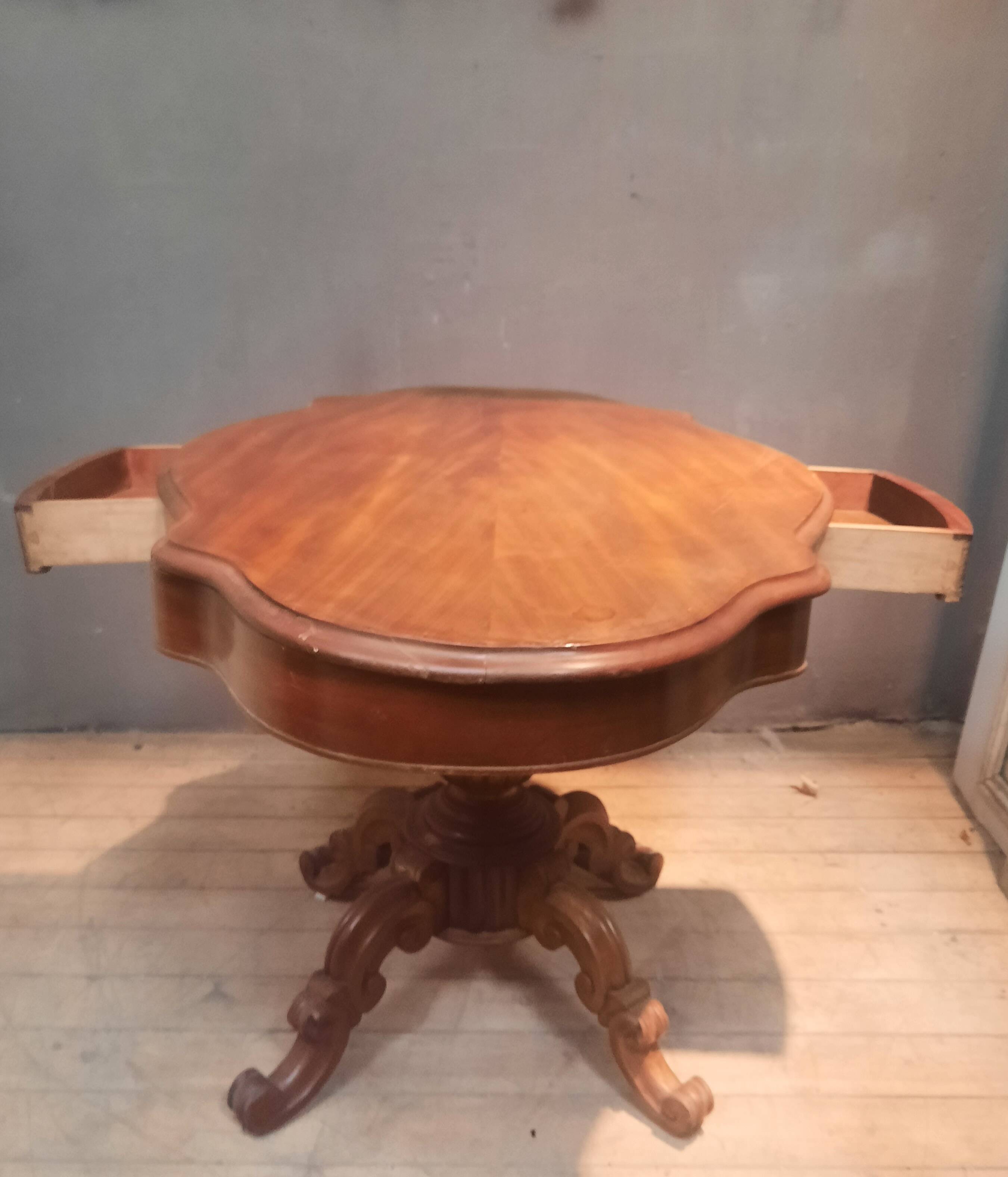 Napoleon III Violin Gueridon in Walnut