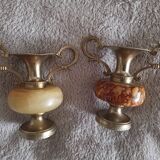 Petits vases  marbre et laiton