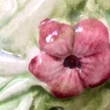 Parakeet pitcher in slip