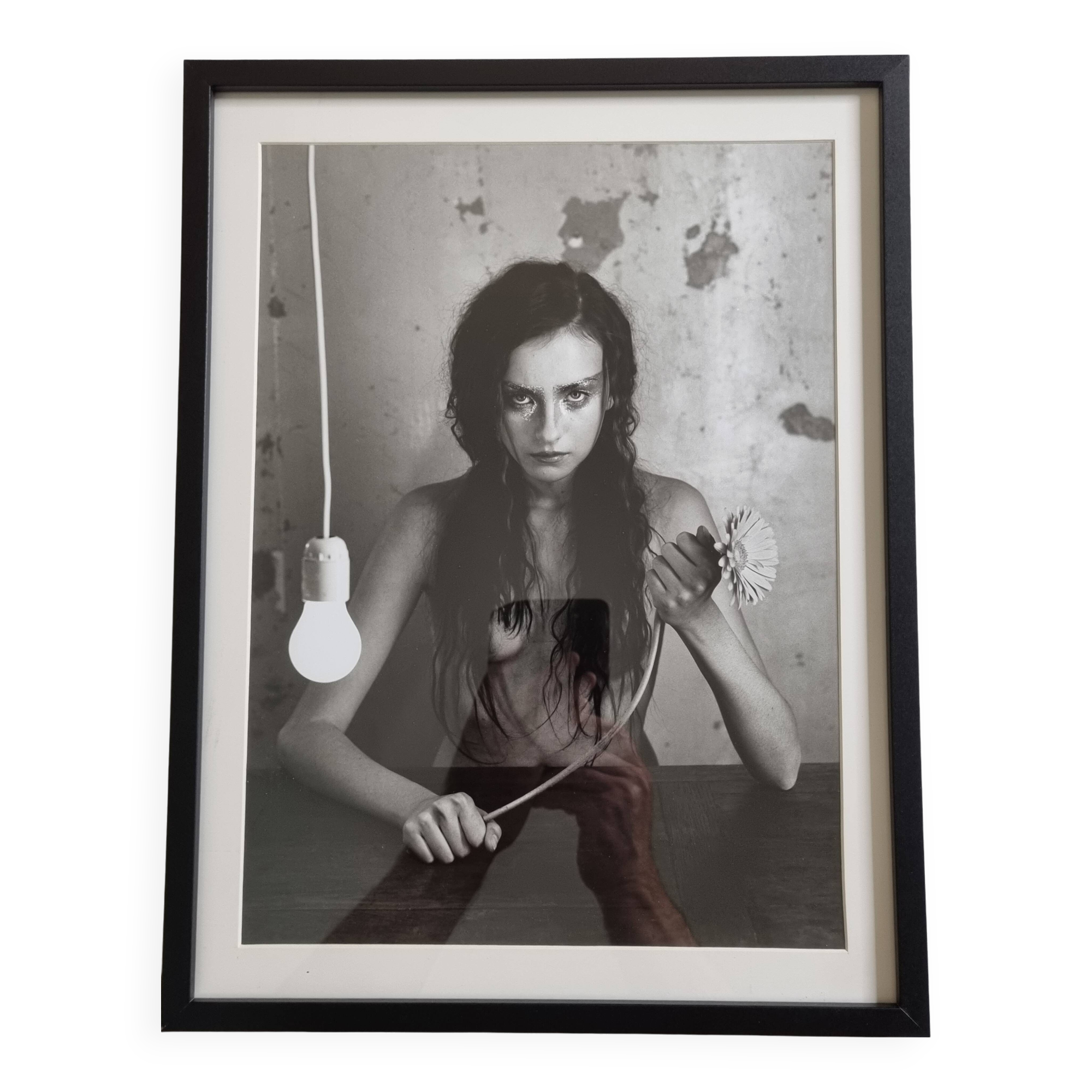 Fashion photography, black and white portrait, framed under glass, 32 x 41 cm