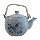 Vintage teapot - floral patterns