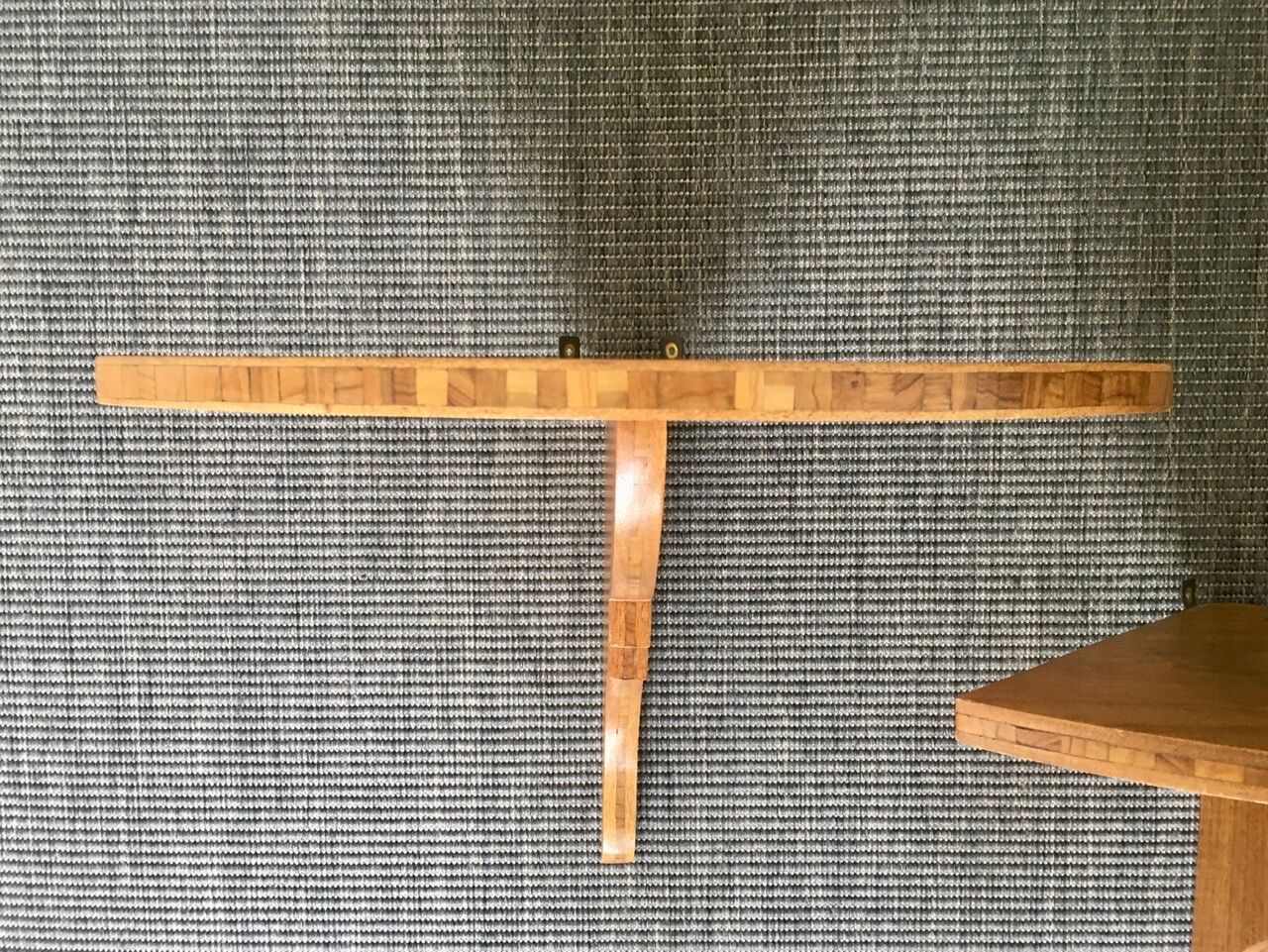 1950s corner shelves