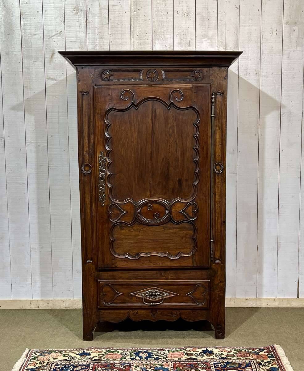 Bonnetière 18ème en noyer