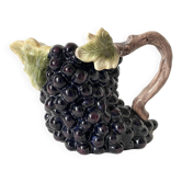 Grape bunch slip pitcher