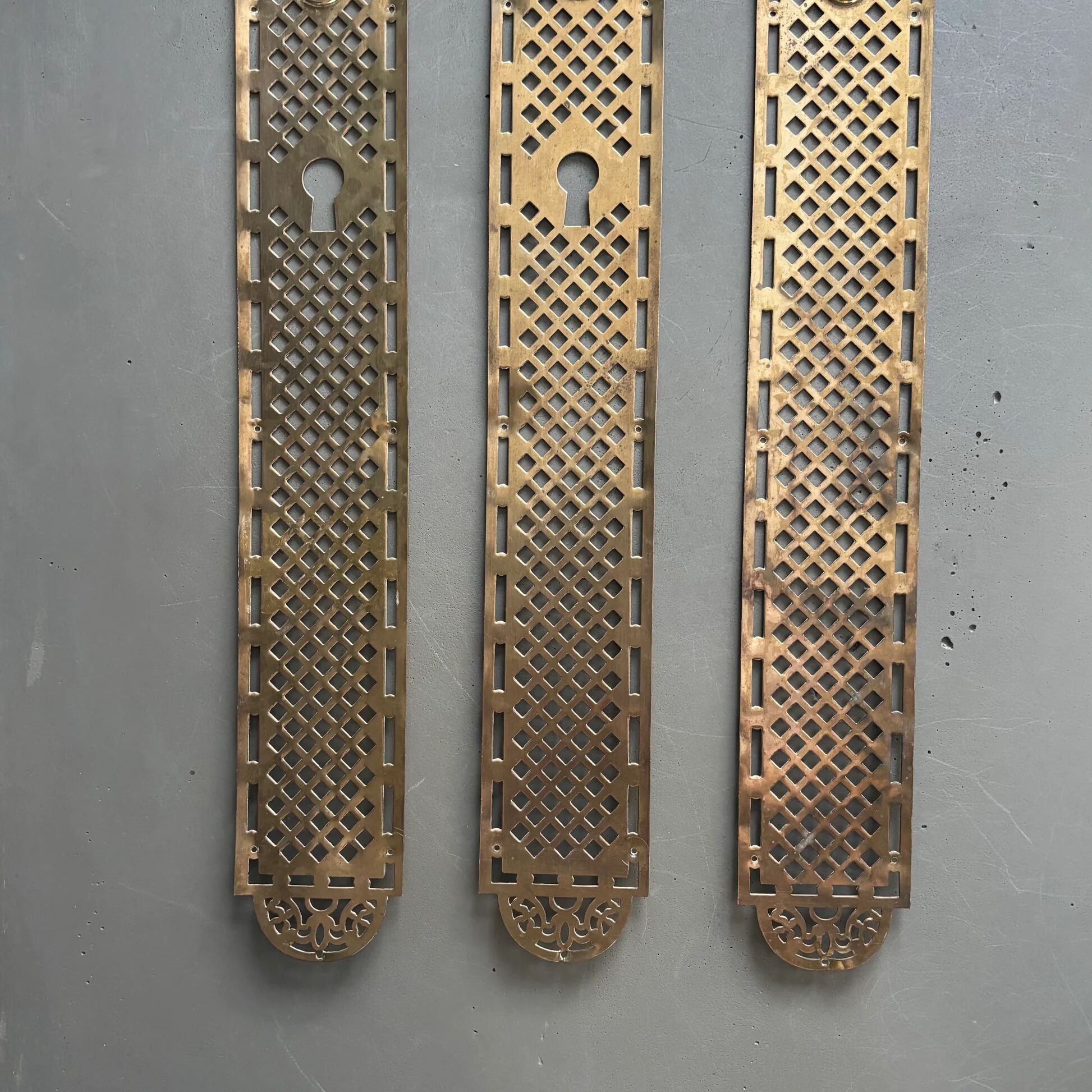 3 plaques de propreté anciennes - 52cm - Ref 1337
