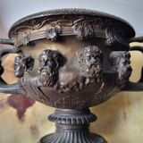 Vase warwick bronze antique
