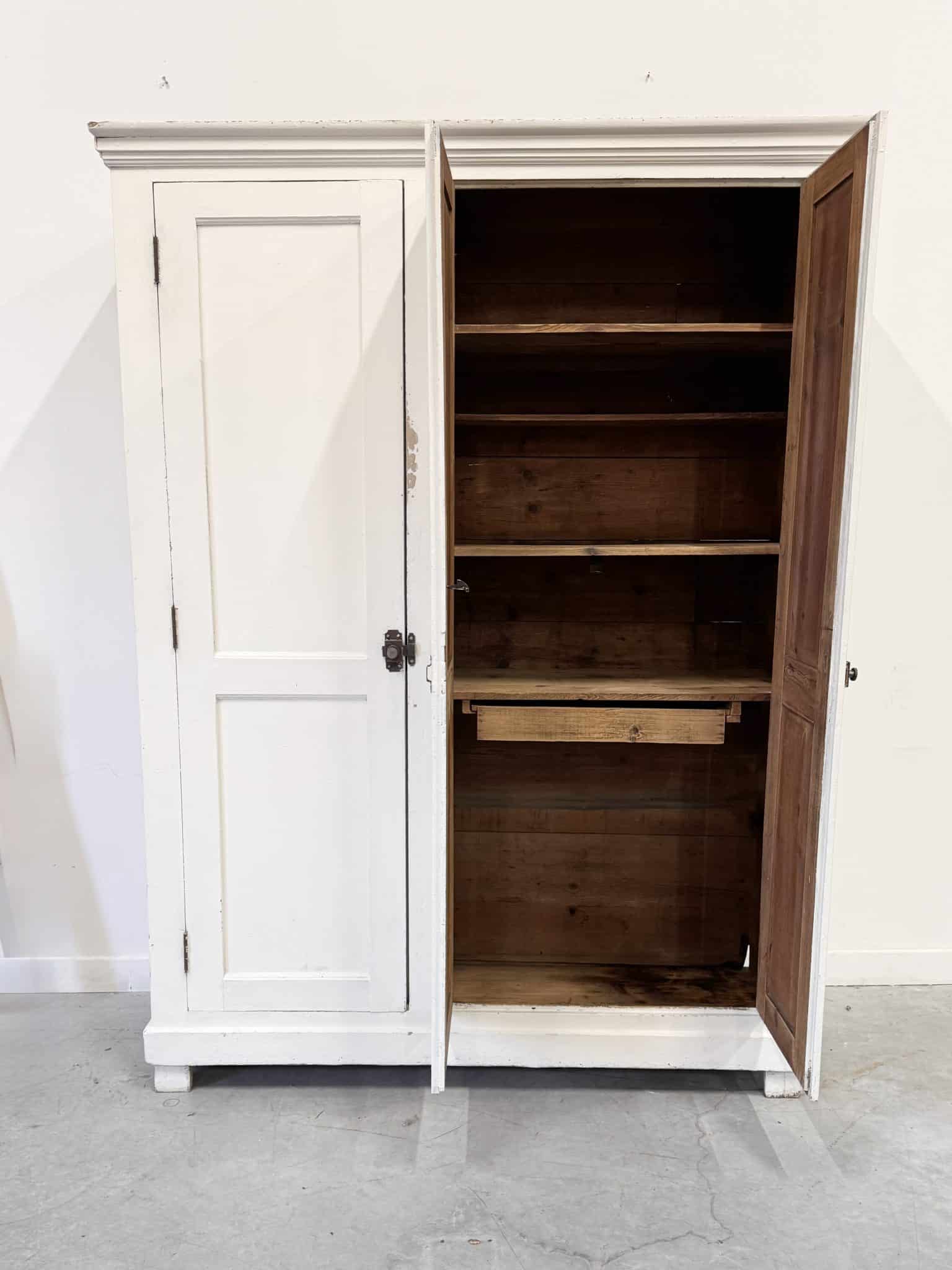 Antique white-painted wardrobe – 3 doors