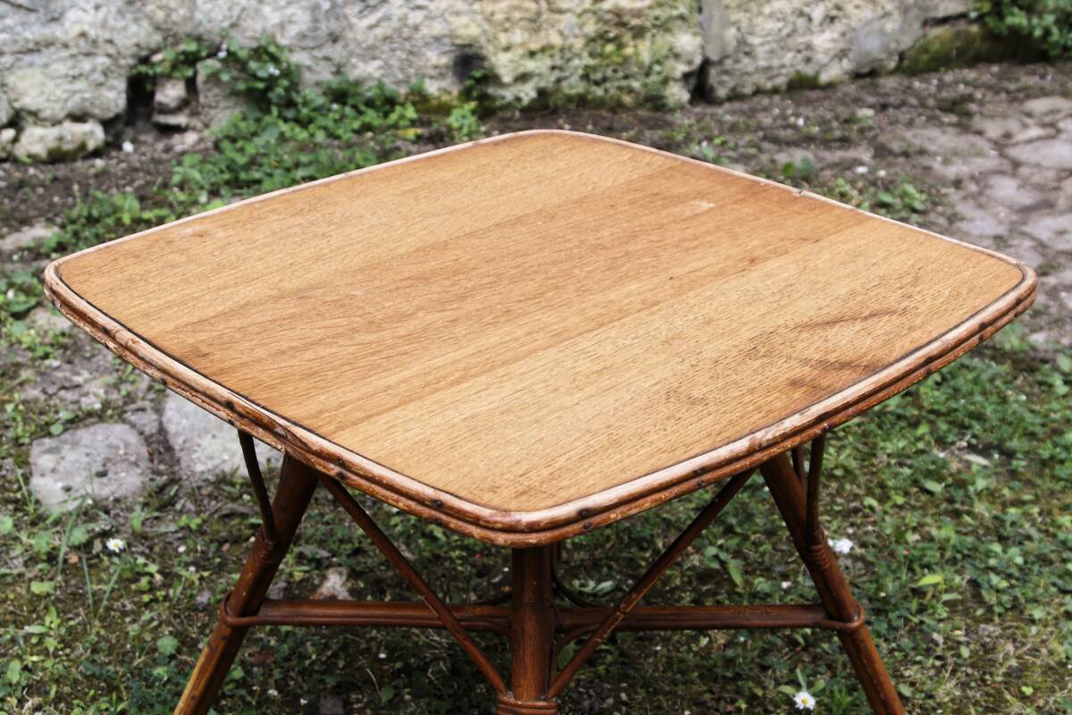 Square rattan coffee table