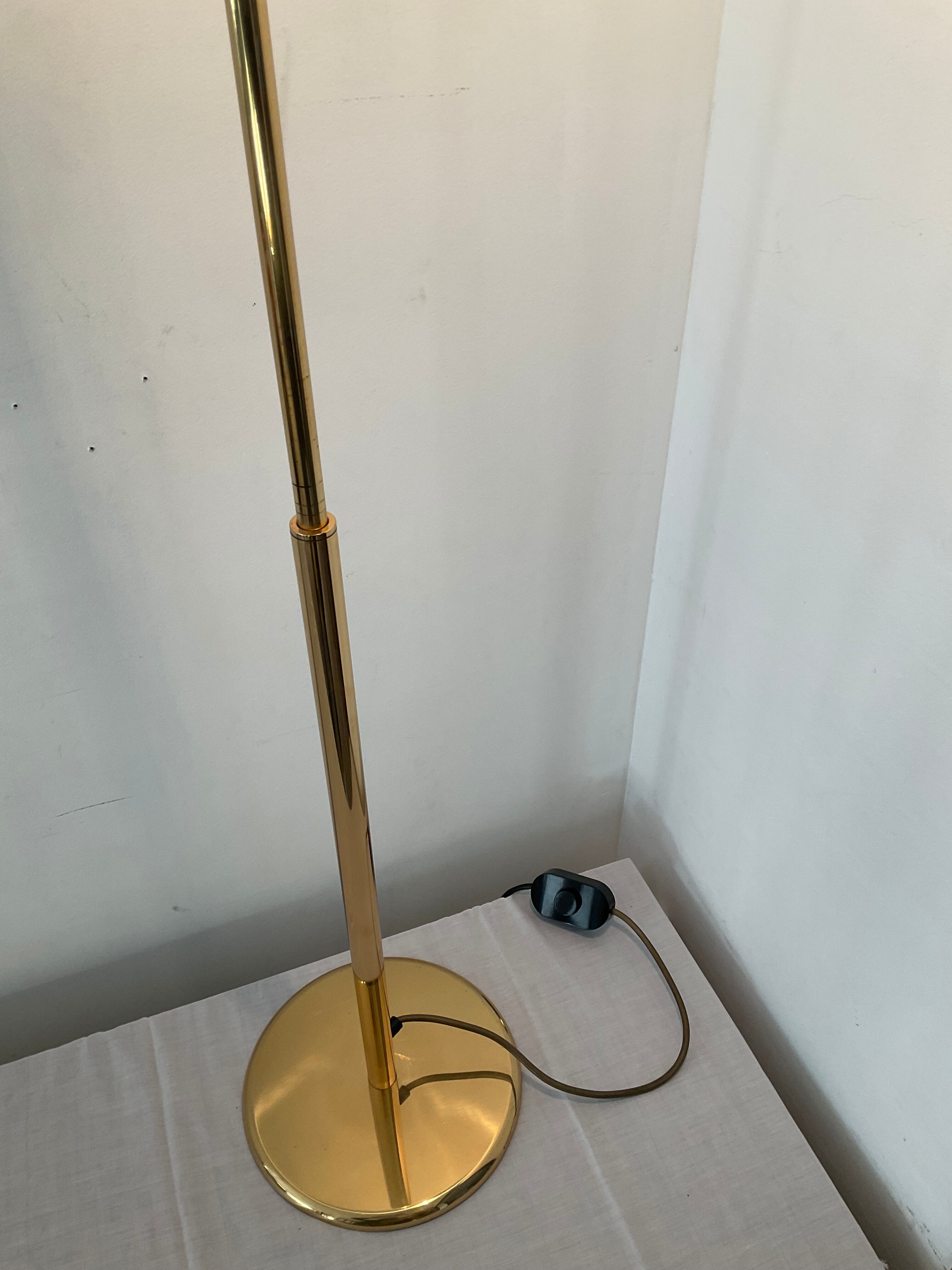 Floor lamp reader of the 70s in brass