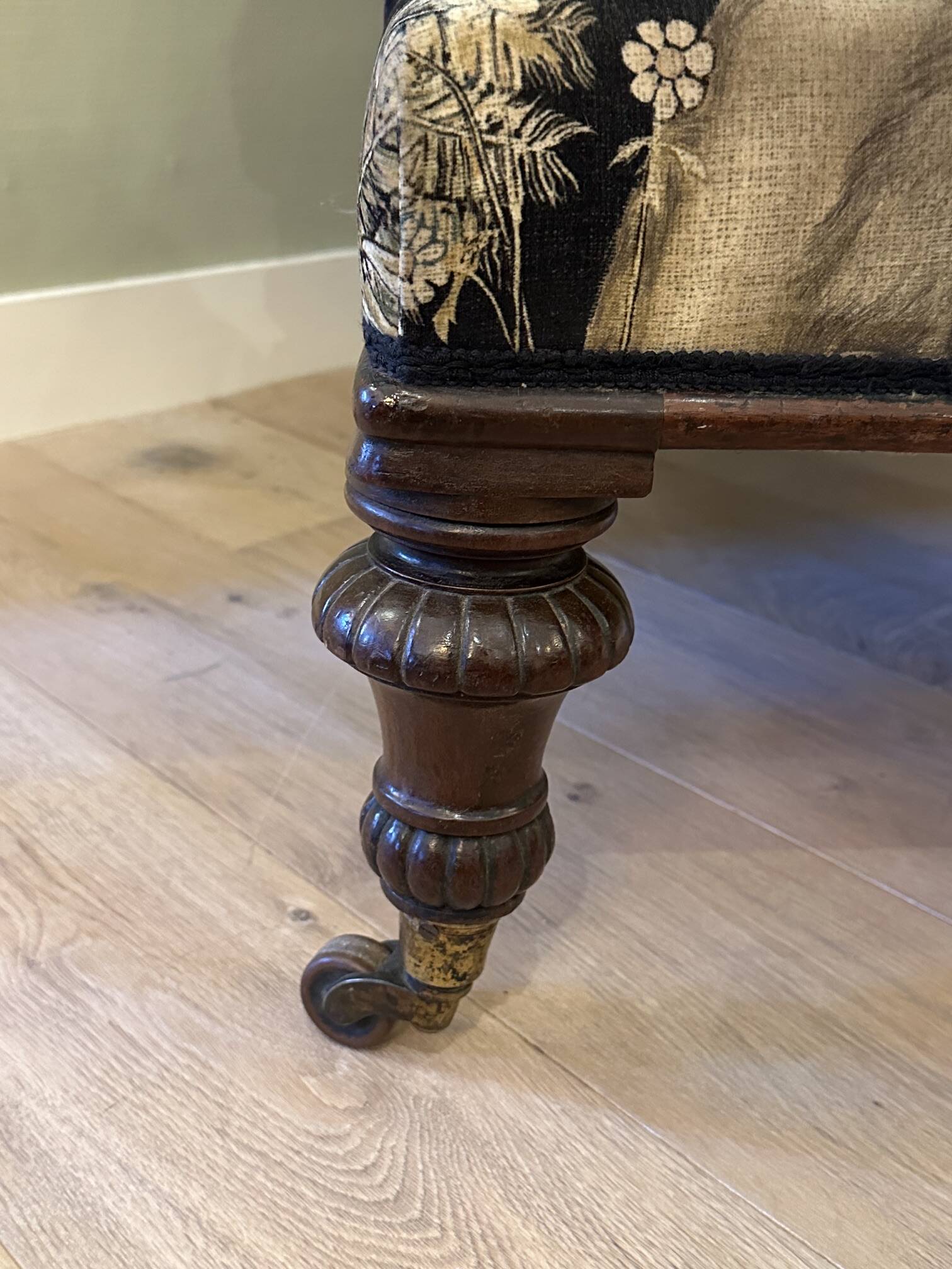 Victorian armrest chair