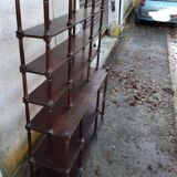 Six-tiered column shelf
