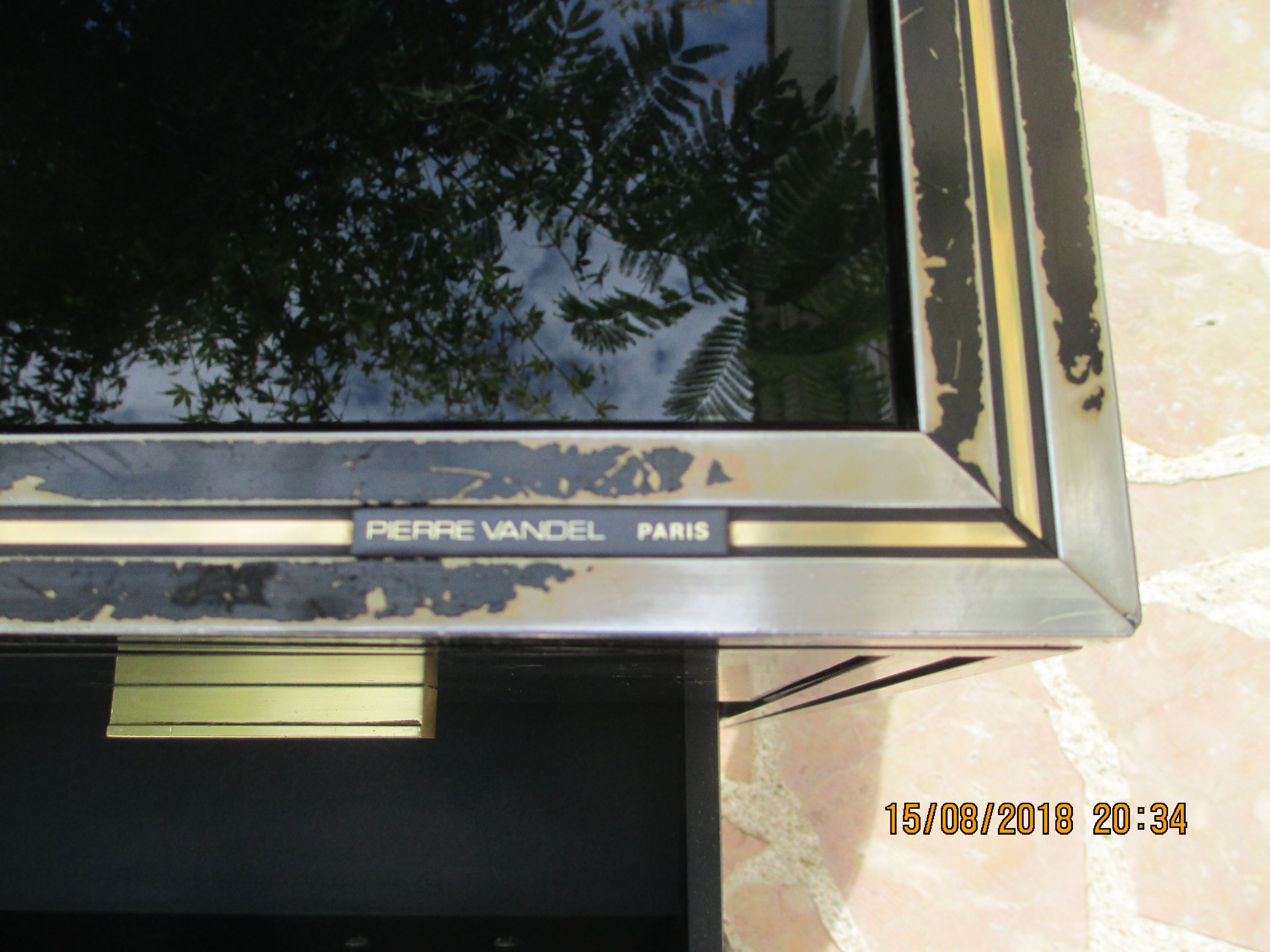 Dresser Design Pierre Vandel