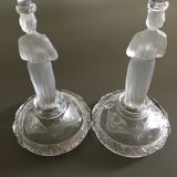 Paire de bougeoirs personnages en verre