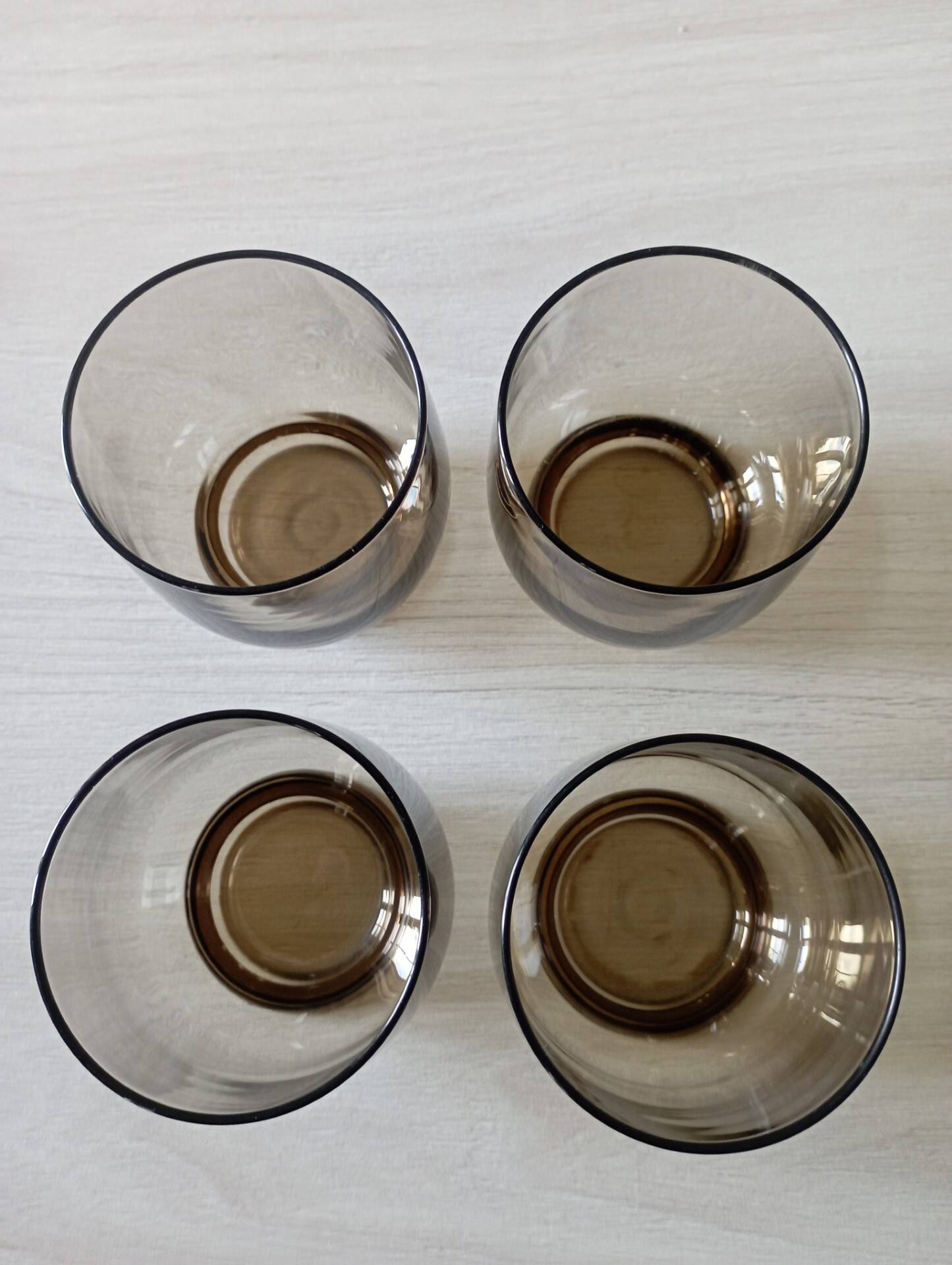 Set of 4 70s glasses