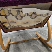 Chaise berçante de Ton