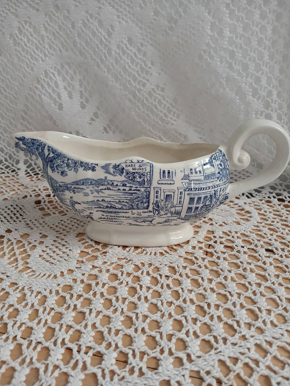 Saucière ancienne anglaise