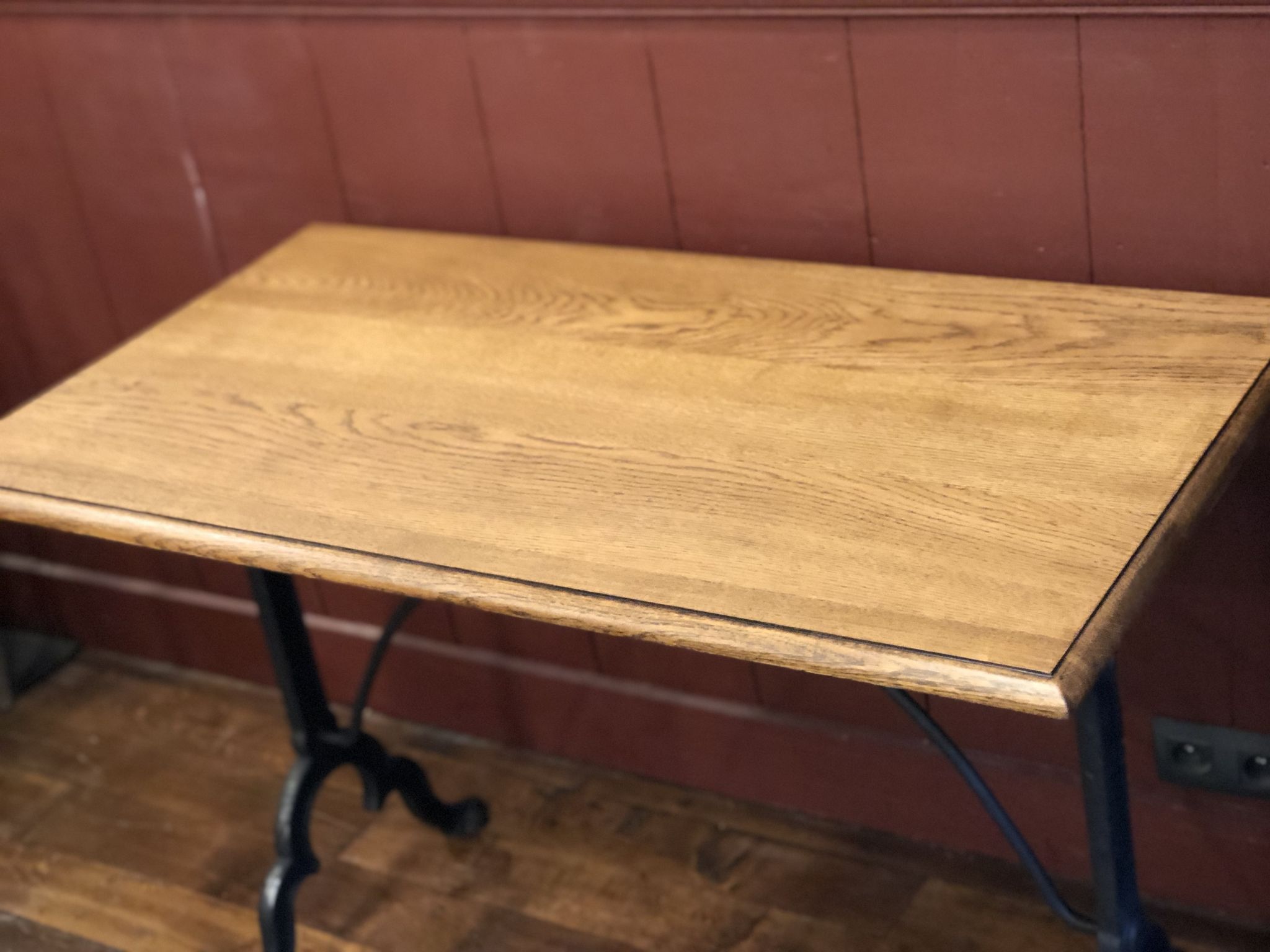 Table de bistrot ancienne Pierre Ouvrier