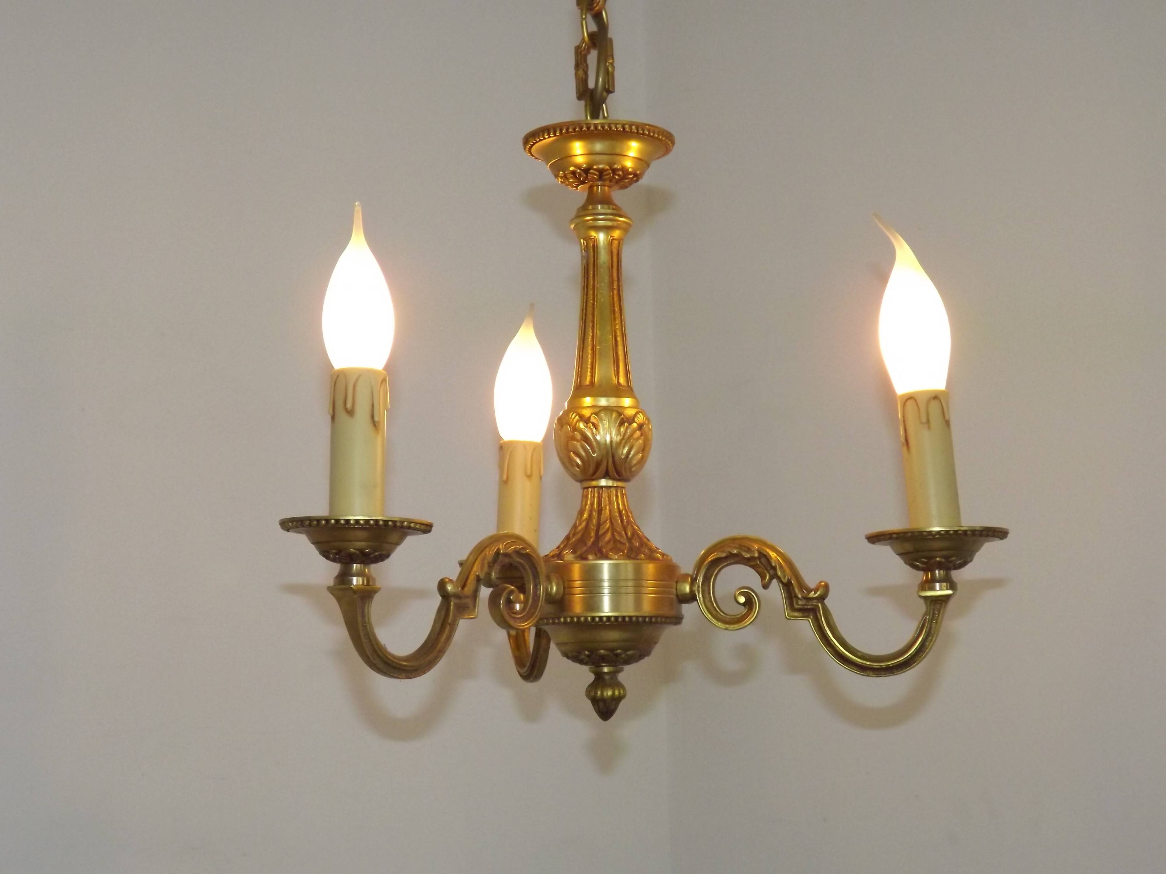 French Vintage Mid-Century Bronze 3-Light Traditional Style Chandelier