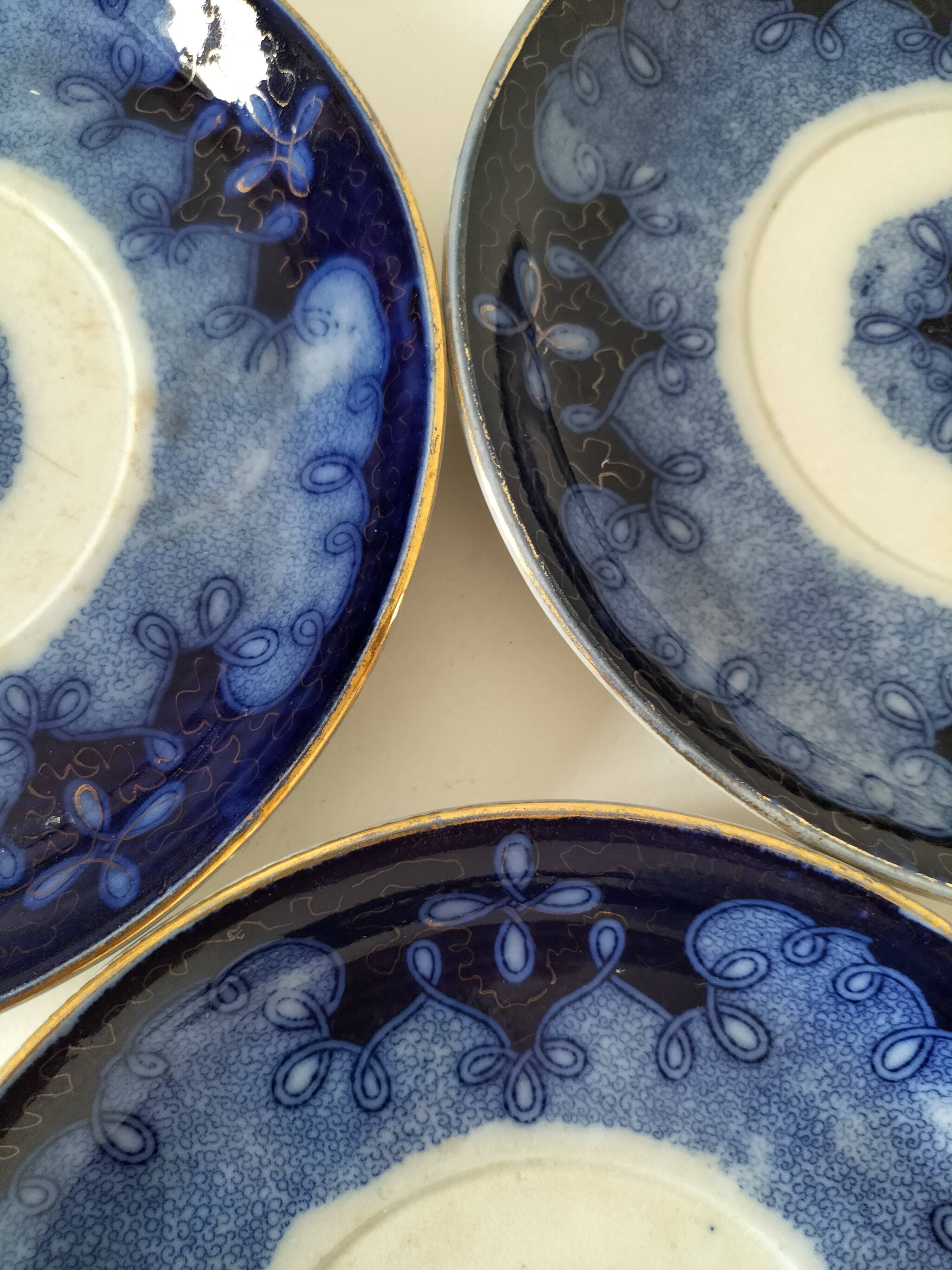 Trio of redowa plates – sarreguemines, ironstone – circa 1890