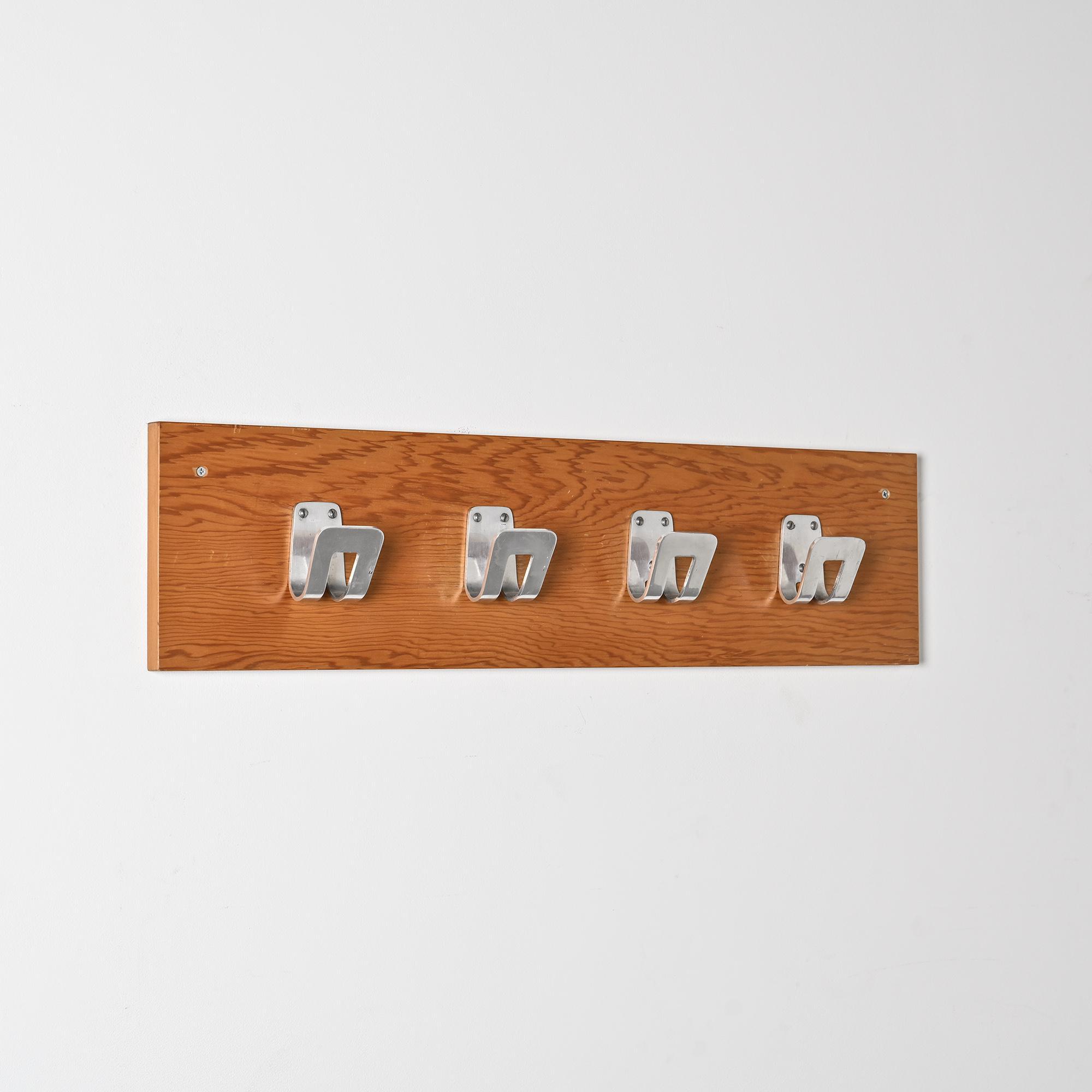 Wall coat rack by Pierre Guariche for La Plagne, around 1968.