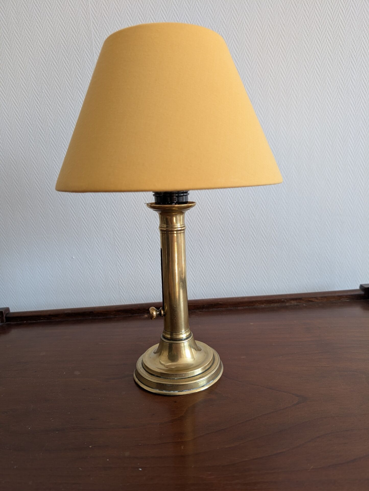 Lampe bougeoir laiton dans fil