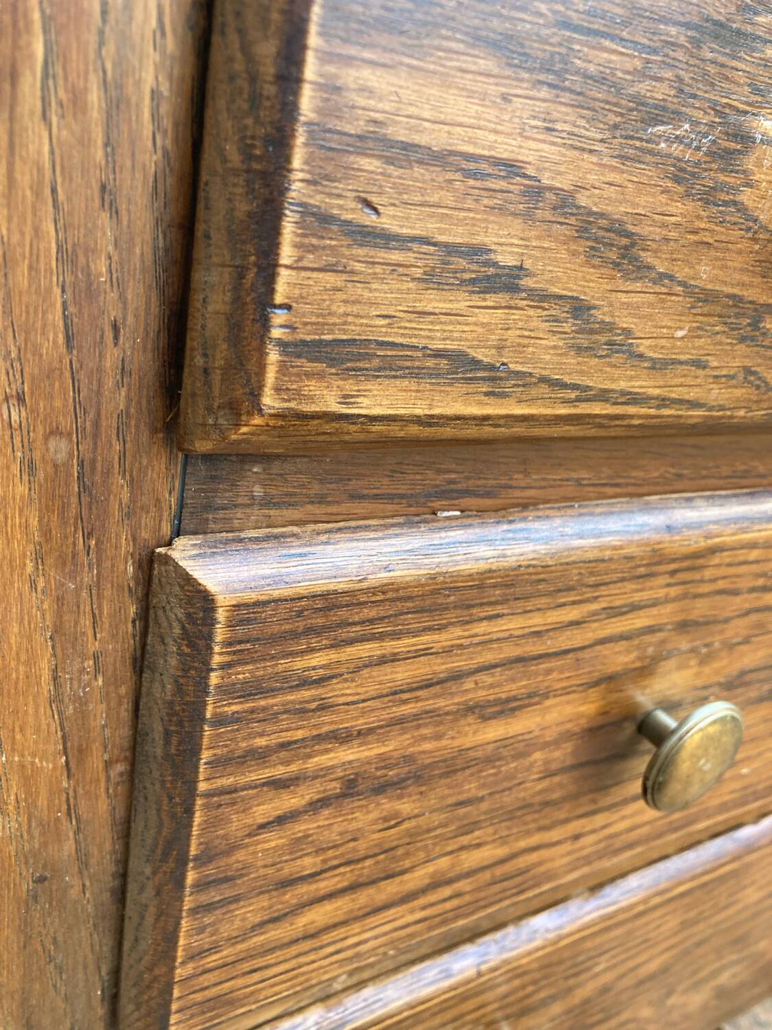 Antique Art Deco style chest of drawers
