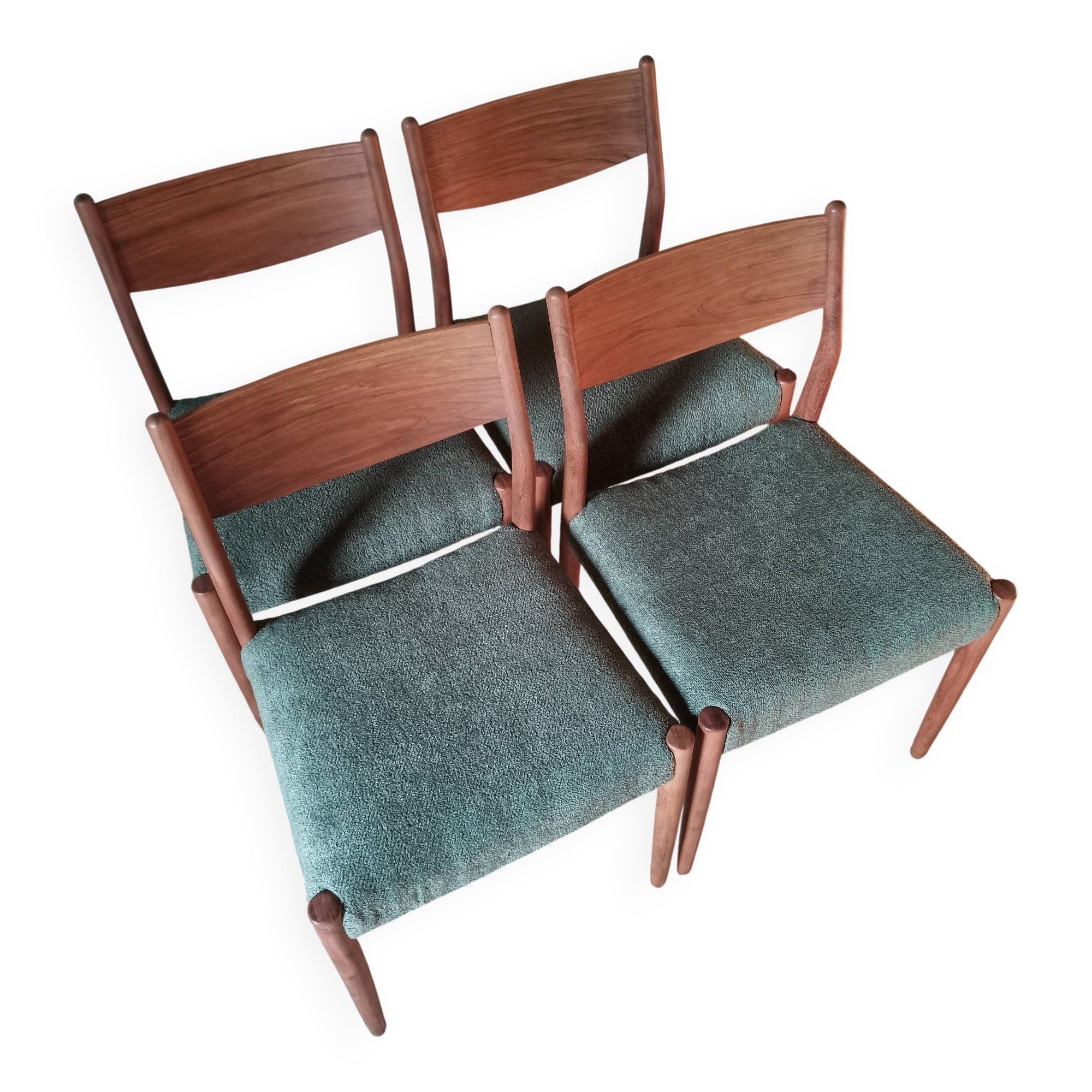 Chaises scandinaves en teck