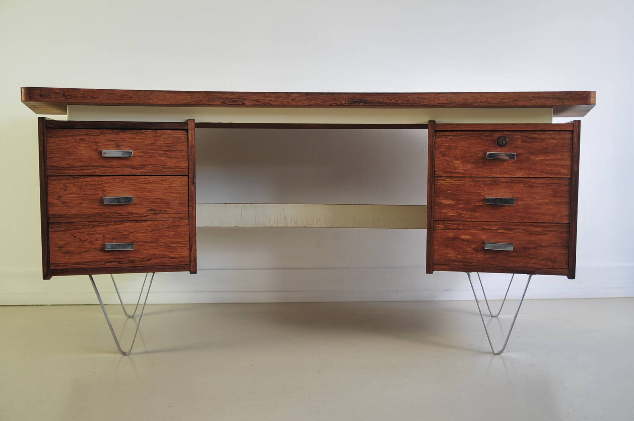 vintage boomerang desk Pastoe