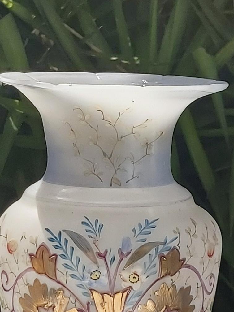 Paire de vases en opaline romantique Napoléon III