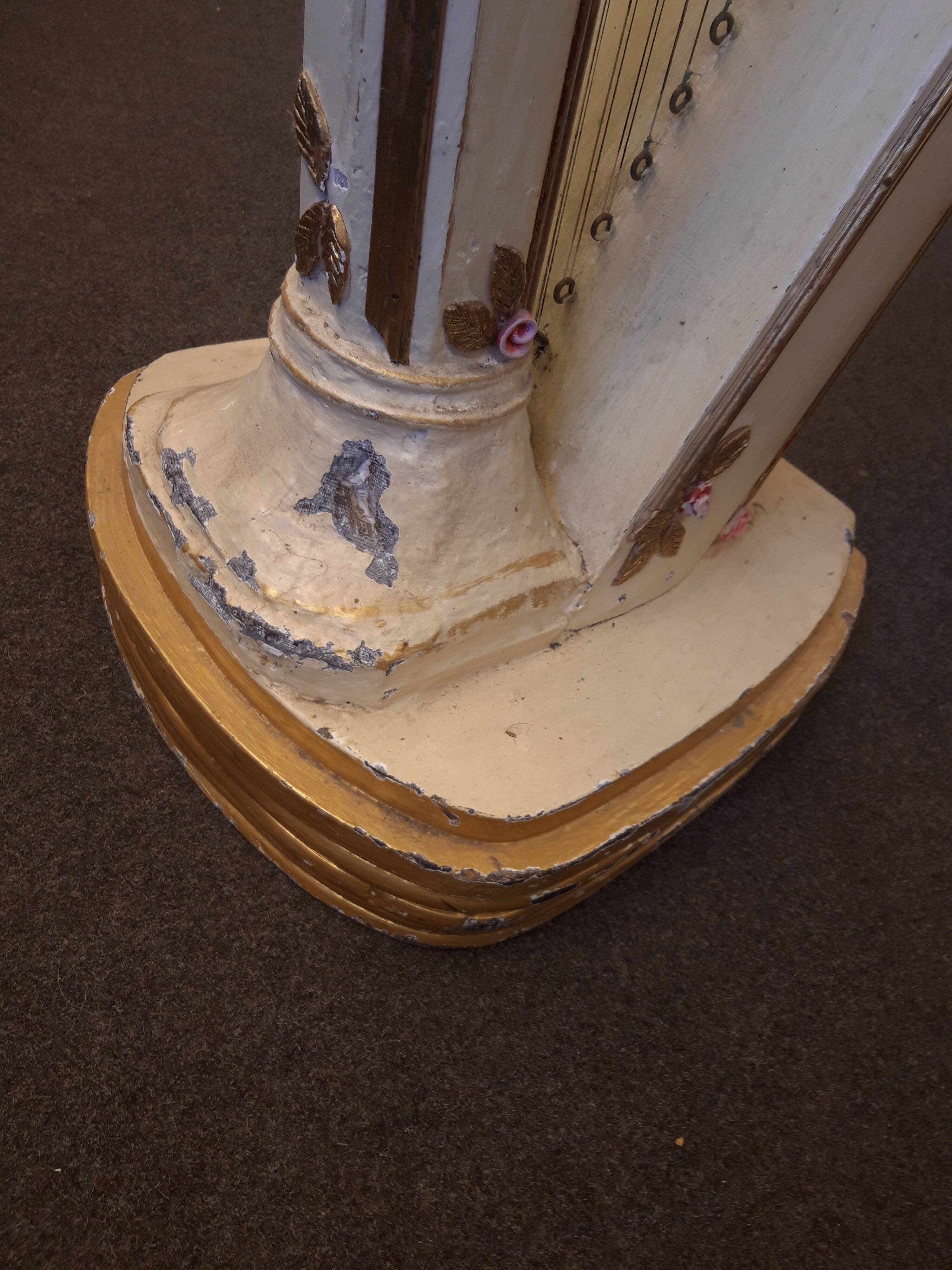 Harp theater decor