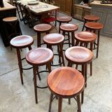 Suite de 11 tabourets de bar
