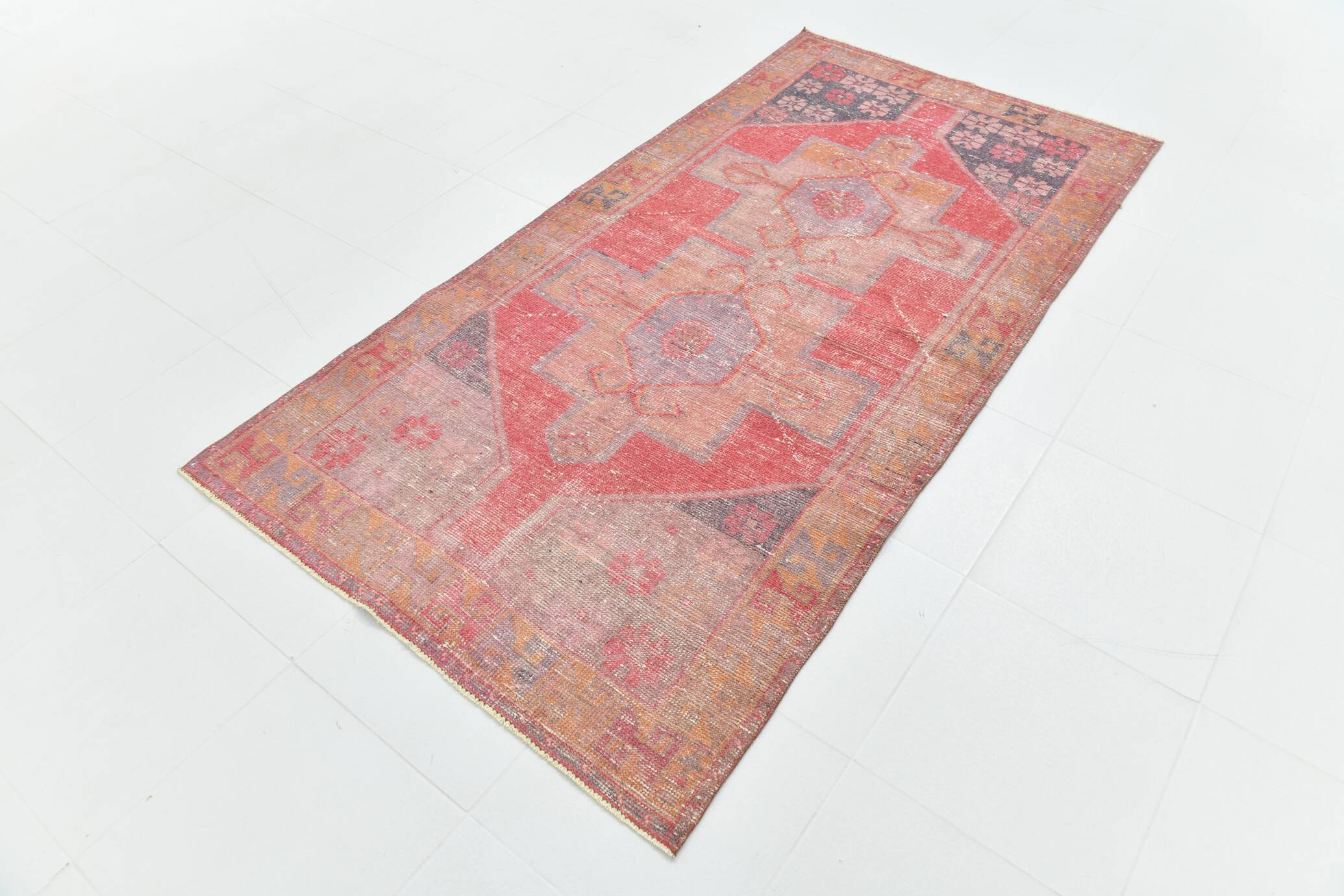 4x7 Vintage Pale Red Geometric Turkish Rug, 117x228Cm