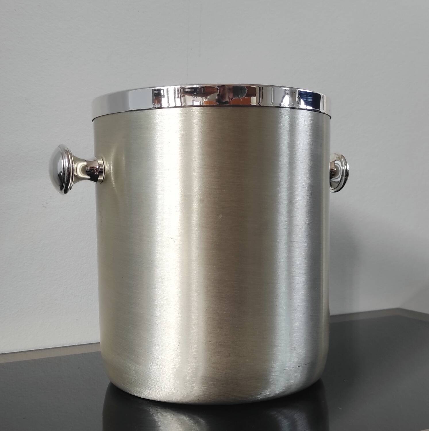 Vintage 70s insulated aluminium ice bucket