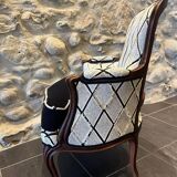 Bergère armchair, complete traditional restoration