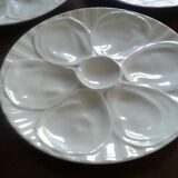 5 white slurries plates.  pillivuyt